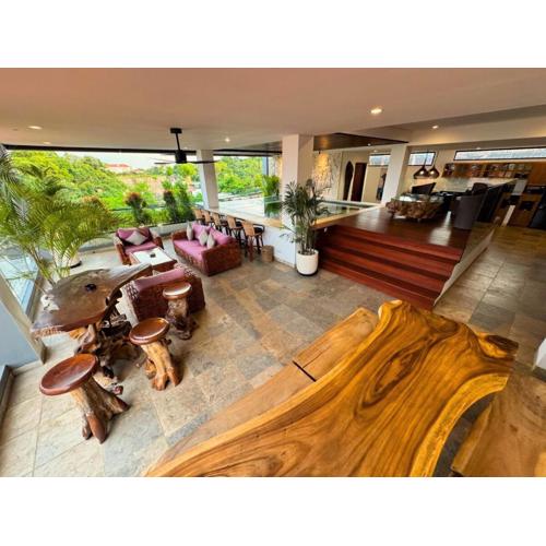 The Swan - Private Luxury Villa Suites 2