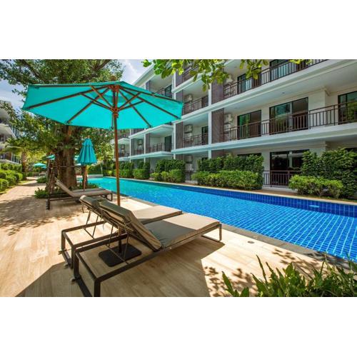 The Title Condo by Tropiclook