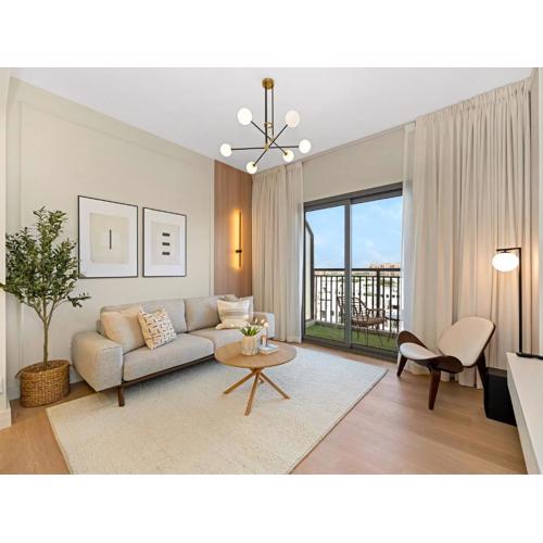 The Town Square Suite Luxury 2BR Near Qudra Lake