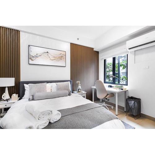 The Travelers Home & Staycation