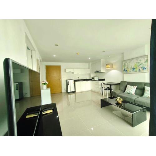 The Urban City Center by Fantasea Beach