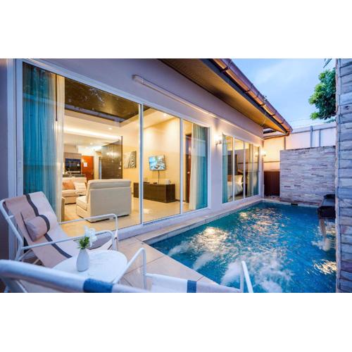 The Ville Jomtien- 3 Bedrooms Deluxe Pool Villa