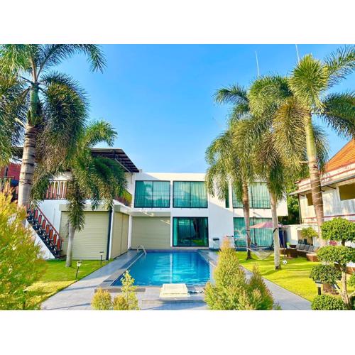 The White House Kamala Phuket