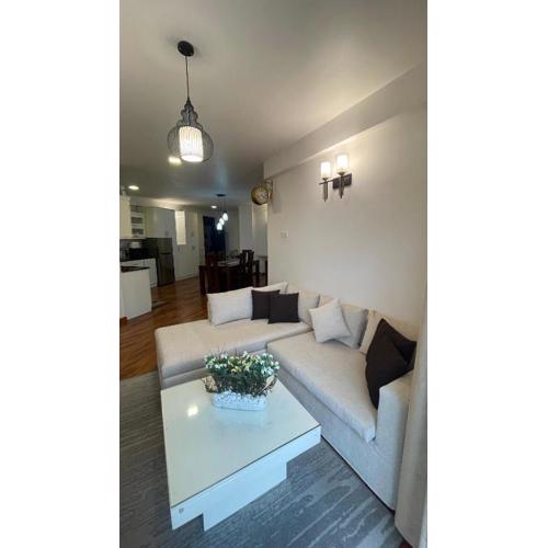 THE WIND LILY - Lake View Luxury Apartment