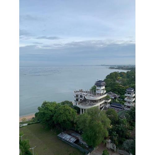 The Zea Condo Bangpra Sriracha