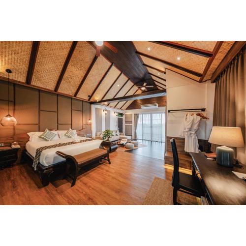 THEE Kashatharn by TH District