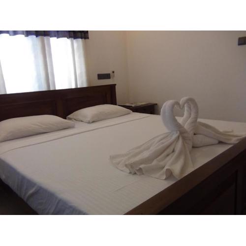 TheviCafe & Accommodation