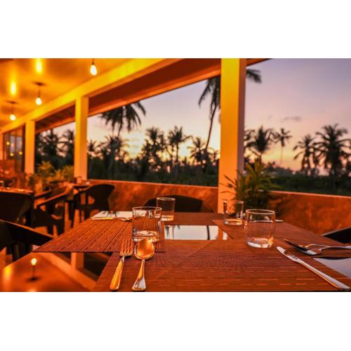 Thoddoo Island Holiday