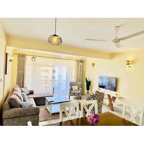 Three Bedroom Apartment Around QuickMart