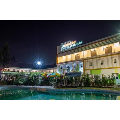 Three Eight Front One Boutique Batu Malang