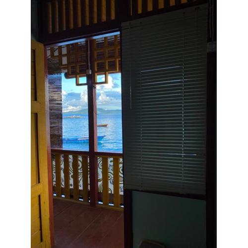 Three Ken Homestay & Cafe