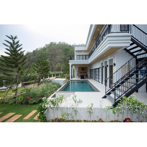 Tierra en Sierra เทียร์ร่า เอน เซียร์ร่า