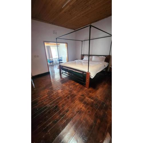 Tiga Ciene Guest House