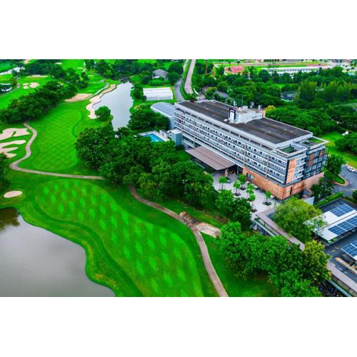 Tinidee Hotel Bangkok Golf Club - SHA Certified