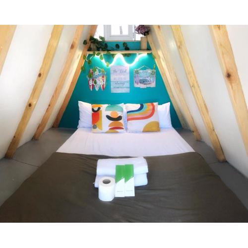 Tiny Beach Hut - Faith Bay Huts 3