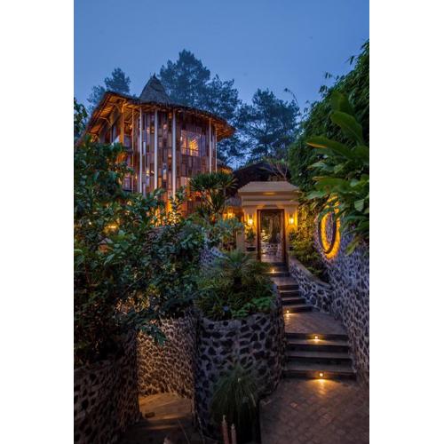 Tira Vilagna Suites & Spa