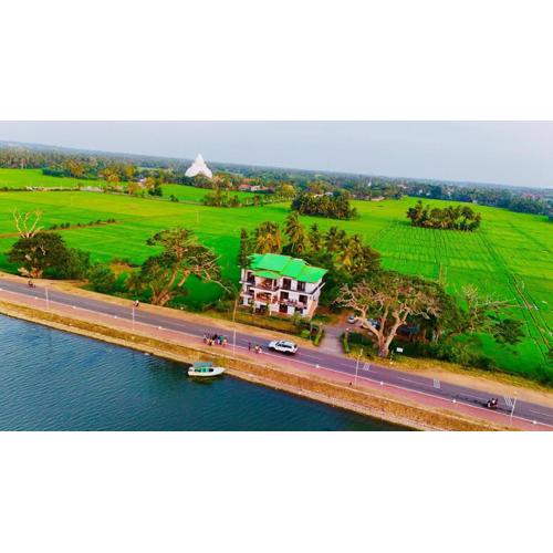 Tissa Yala Lake View Hotel