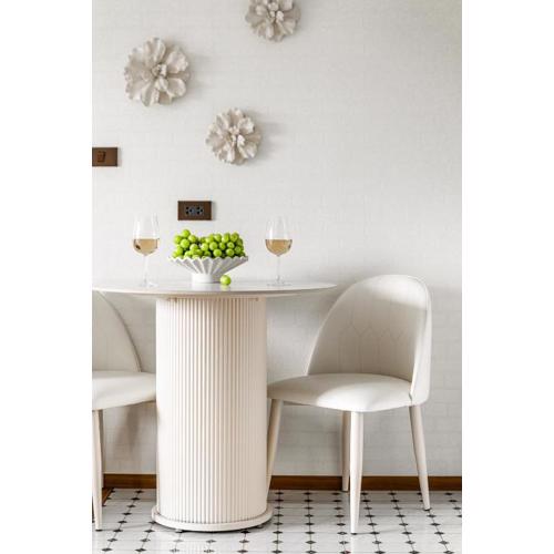 Title Halo Modern Line Pool View Gym Sauna