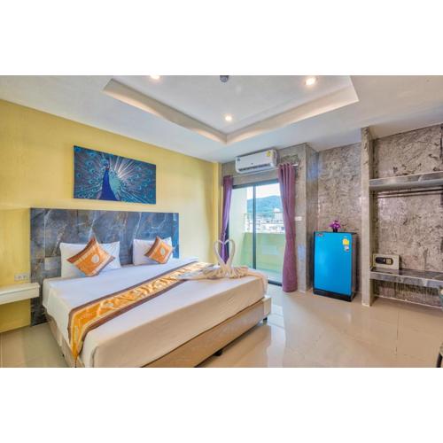 TJ Patong Hotel - Otop Shopping Paradise