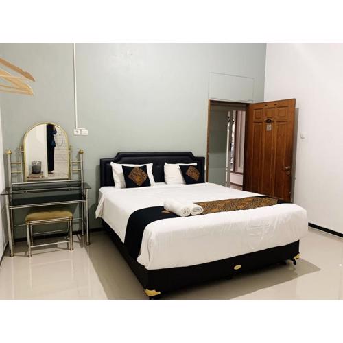 Tjahaja Baroe Syariah Mitra RedDoorz At Dukuh Kupang