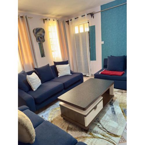 Toly’s Spacious One Bedroom