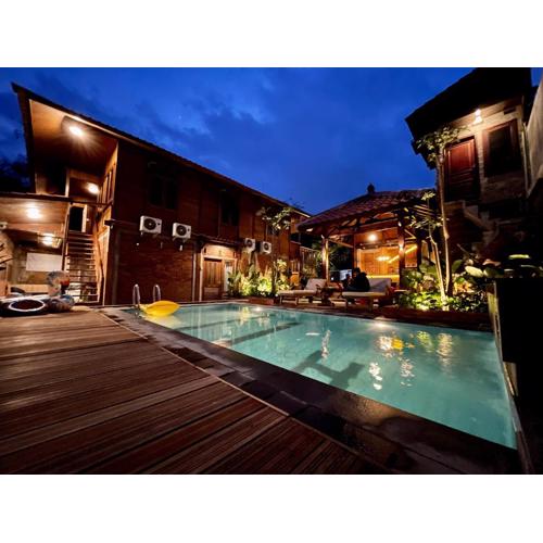 Tomohon Private Pool Villa Batu