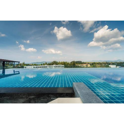 Top floor apartment at Aristo by Lofty