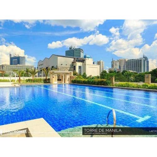 Torre DeManila TaftAvenue 1bedroomBalcony Rooftop Viewing LunetaPark ManilaOceanPark ManilaBay US Embassy