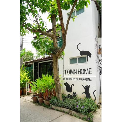 Town Home by The Warehouse Chiang Mai