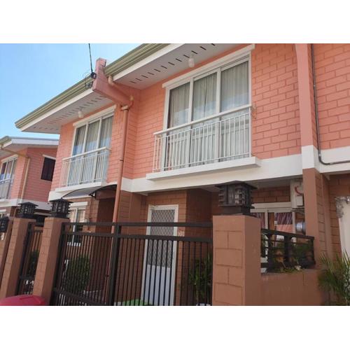 Townhouse in Liloan, Cebu