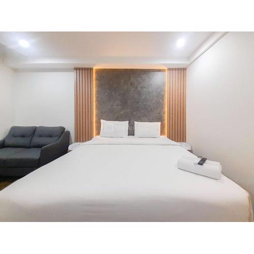 Tranquil and Modern Studio at Mataram City Apartment By Travelio