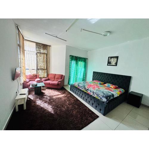 Tranquil Haven:King Bed, Ensuite, Master Bedroom