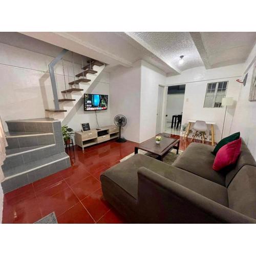 Transient Home at Tierra Vista near SM Dasma with Wifi and Netflix