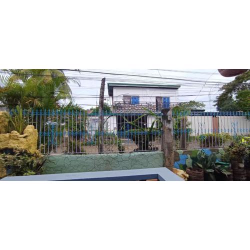 Transient Siete Barcelone B&B Guesthouse -Bungalow Patul