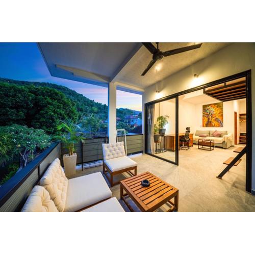 Travel Room Lipah Beach