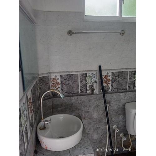 travel with roshan arround kandy