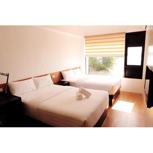 Travelbee Seaside Inn