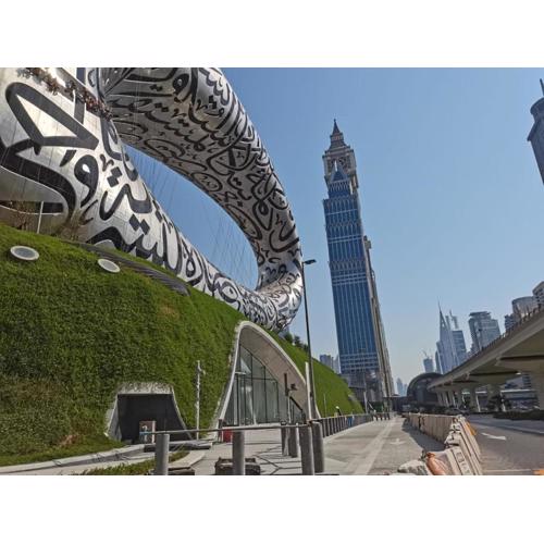 Travelers backpackers