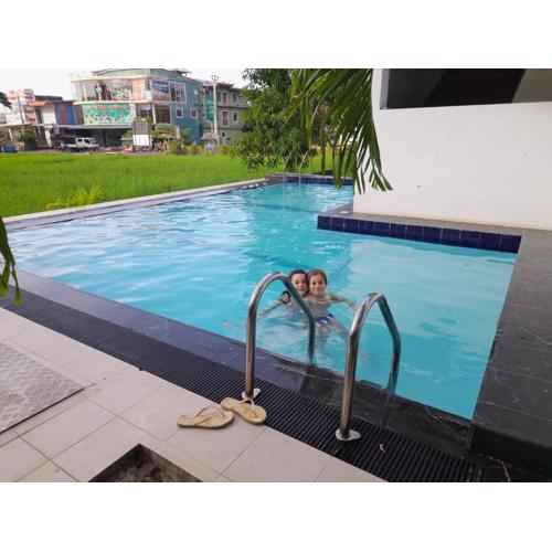 Traveller's Home Hotel