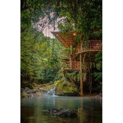 Treehouse de Valentine