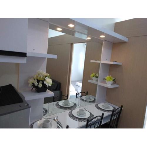 Trees Residences by Jhoms 1BR with Balcony WiFi Netflix