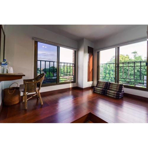 TREETOP - Fong Lee CC Lampang Walking Street