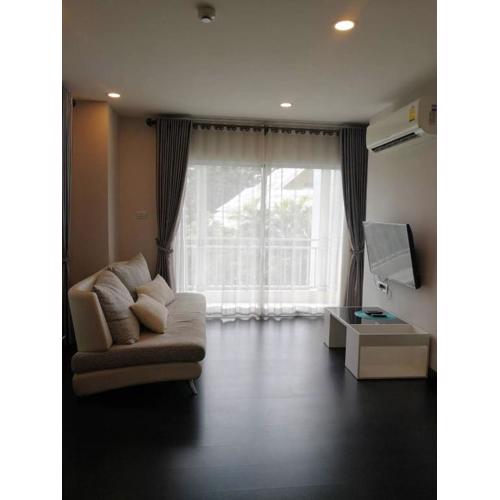 Trendy 1-Bedroom Apartment Near Nimman #B606