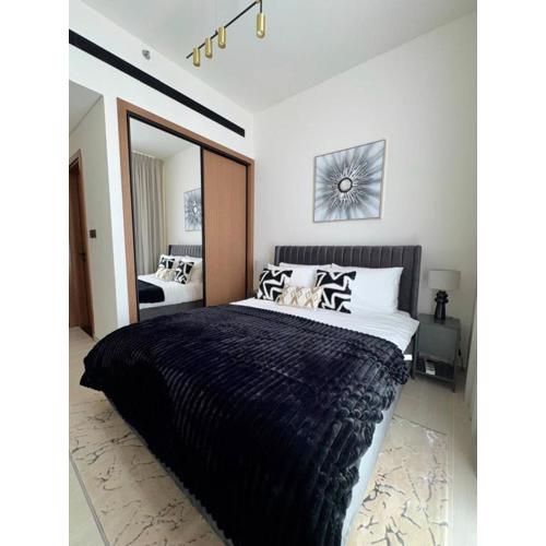 Trendy & Elegant 1br In Jvc