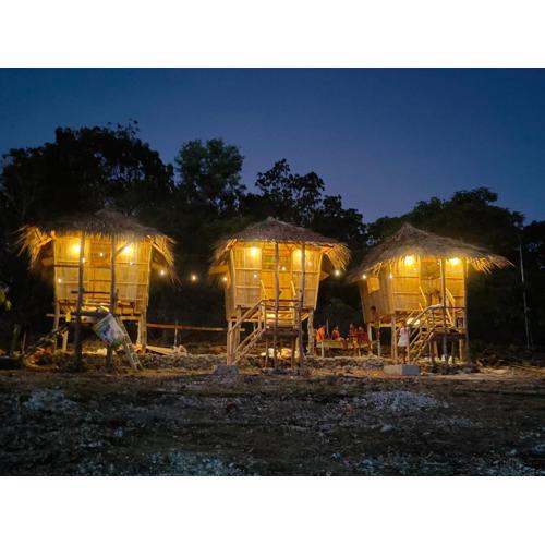 Tribu Kihud "Experience Simple Living"