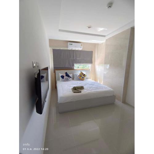 Trio Gems Condo, Pattaya Thailand
