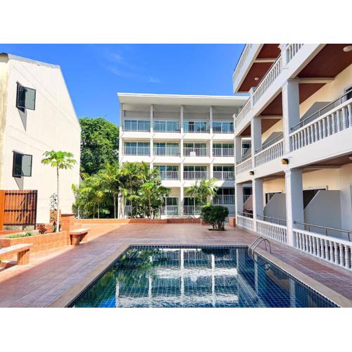 Tri's Miracle Kata Beach Side