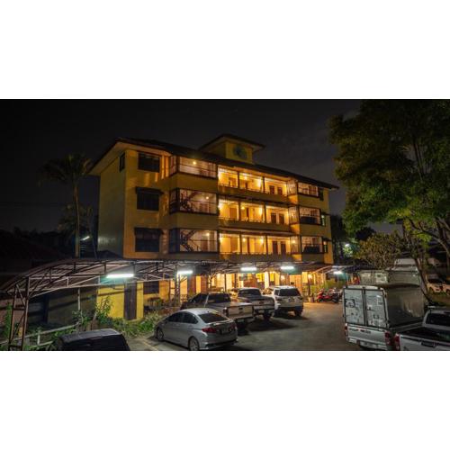 Trithana Boutique House