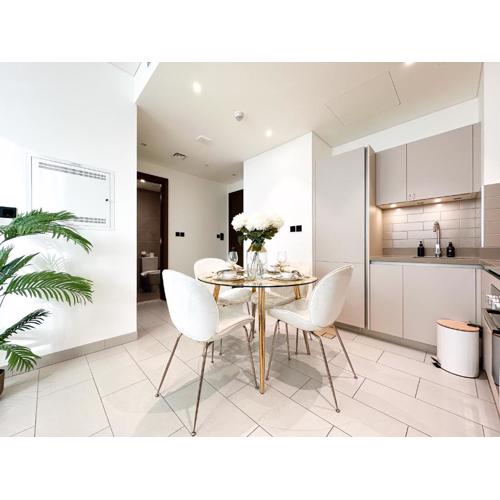 Trophy - Elegant Cozy 1Bdr in Sobha Hartland