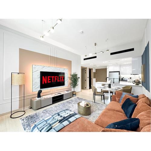 Trophy - Stardust Sanctum Suites w Pool view in Heart of JVC